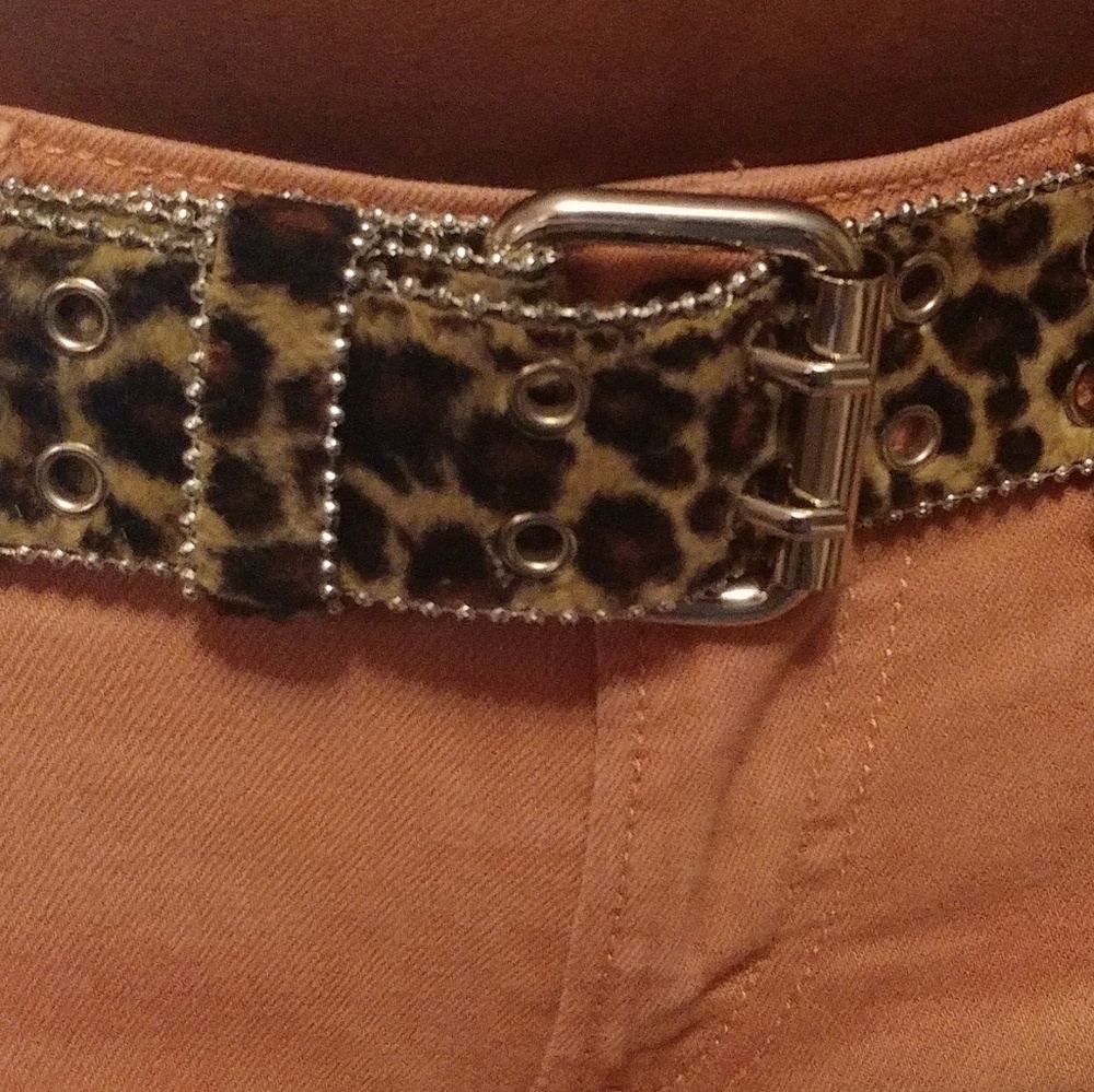 💲💲Leopard fur stud belt